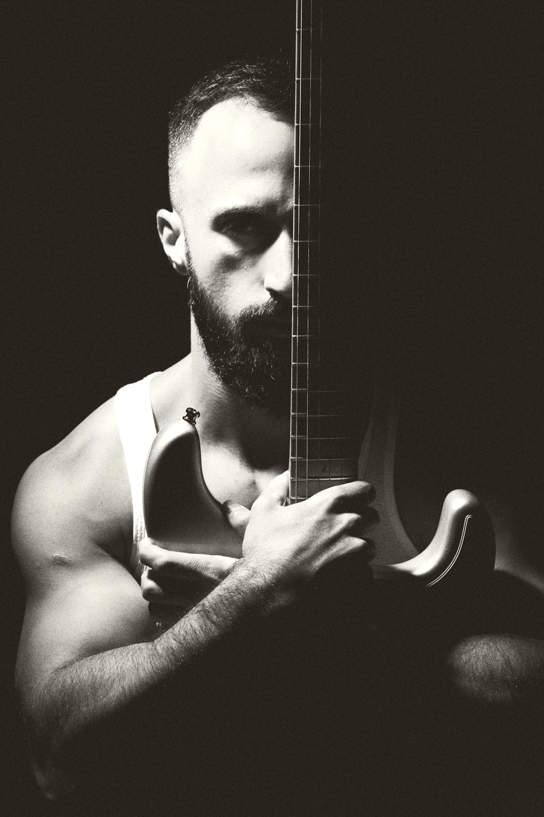 A musician portrait with warm, soft tones